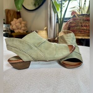 Miz Mooz Chase Leather Sandals